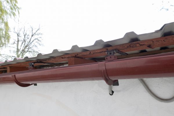 Round Gutters Installation in Troy